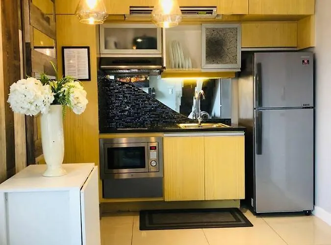 Posh, Modern 2br Loft, Spectacular View Bgc *