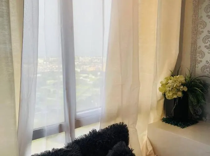 Posh, Modern 2br Loft, Spectacular View Bgc * Manila