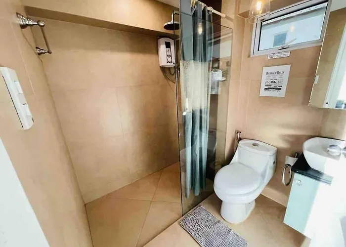 Apartment Posh, Modern 2br Loft, Spectacular View Bgc *