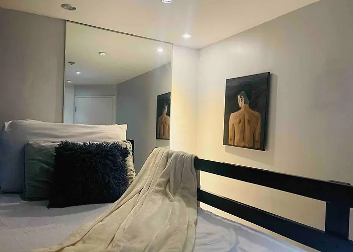 Posh, Modern 2br Loft, Spectacular View Bgc Apartment Manila